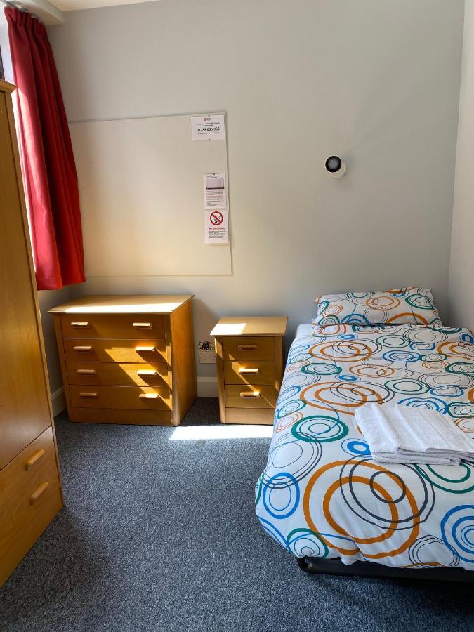 لندن Charming Rooms For Students Only, Cricklewood Lane - Sk المظهر الخارجي الصورة