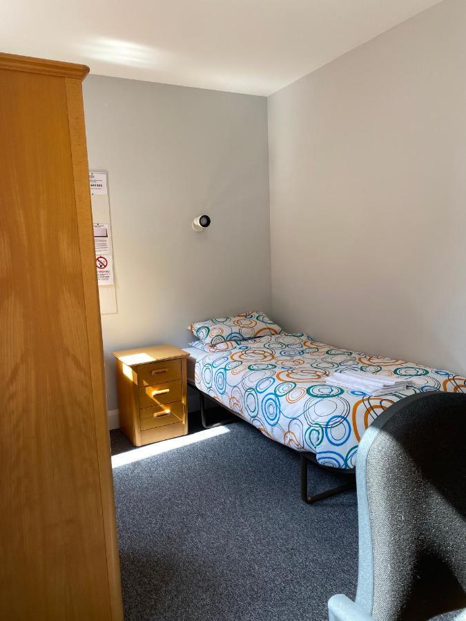 لندن Charming Rooms For Students Only, Cricklewood Lane - Sk المظهر الخارجي الصورة